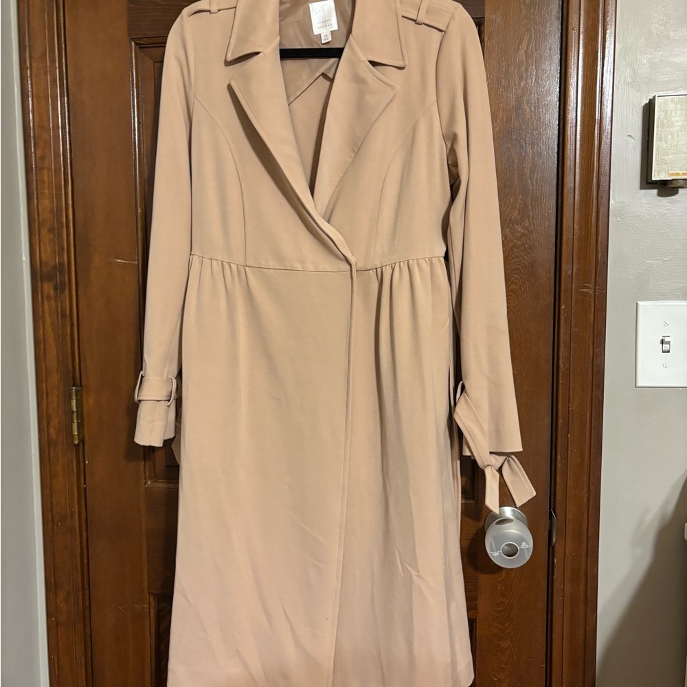 Elegant Tan Women's Long Light Peacoat